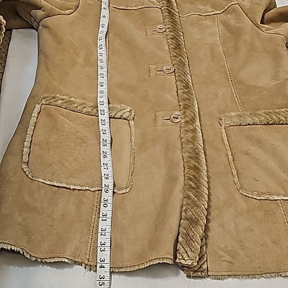 - St. John's Bay Faux Fur Vinrage Jacket  size XL tan color - Picture 4 of 10